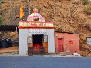 Shingroba Temple – वीर हुतात्मा शिंग्रोबा देऊळ